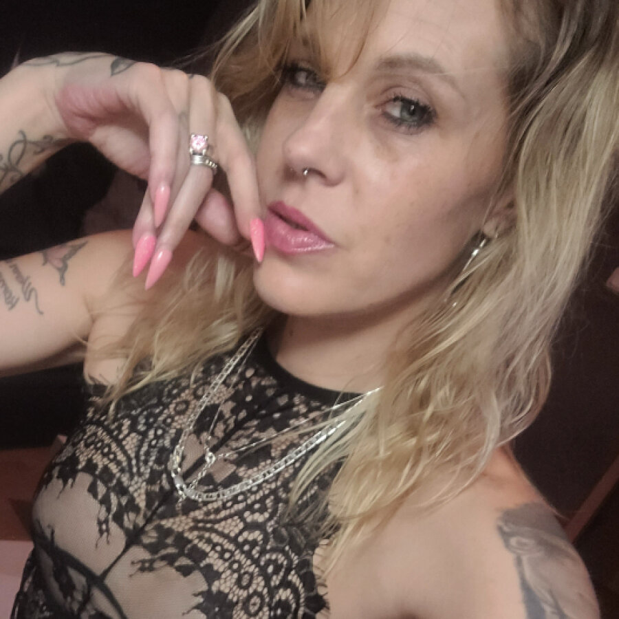 marilyntight1990