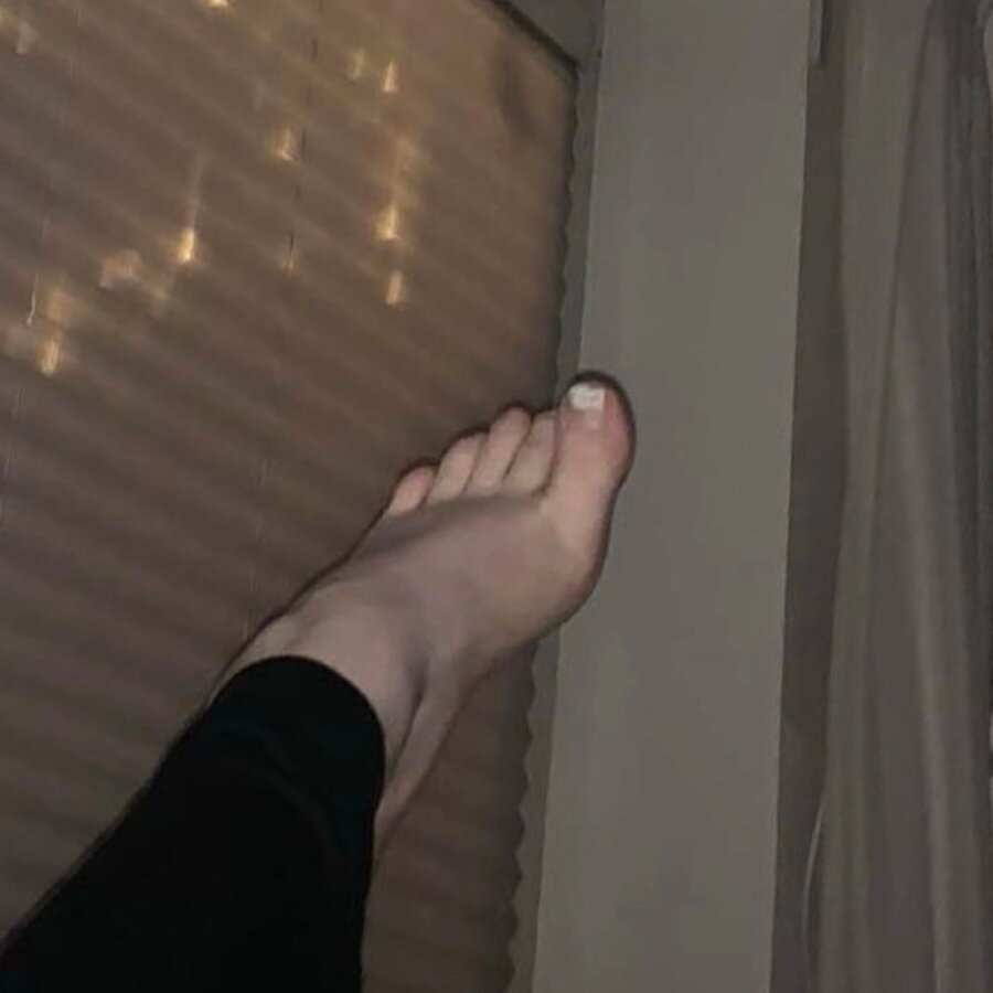 fiffiifeet