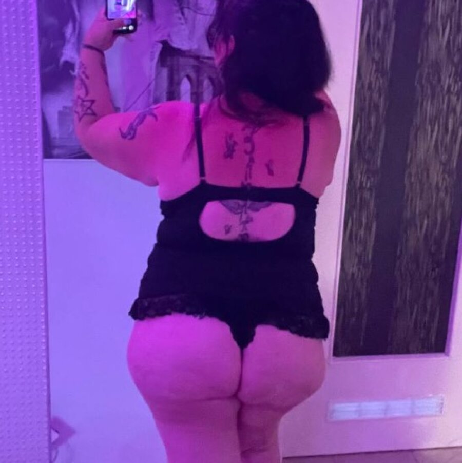 sweetcurvygoddess026