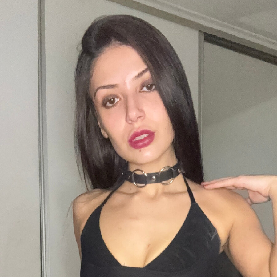 goddess_mia