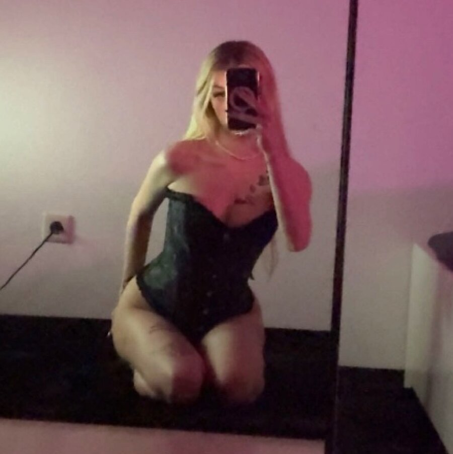 yourfav.hoe