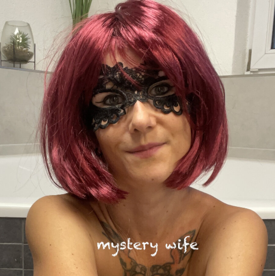 mystery.wife