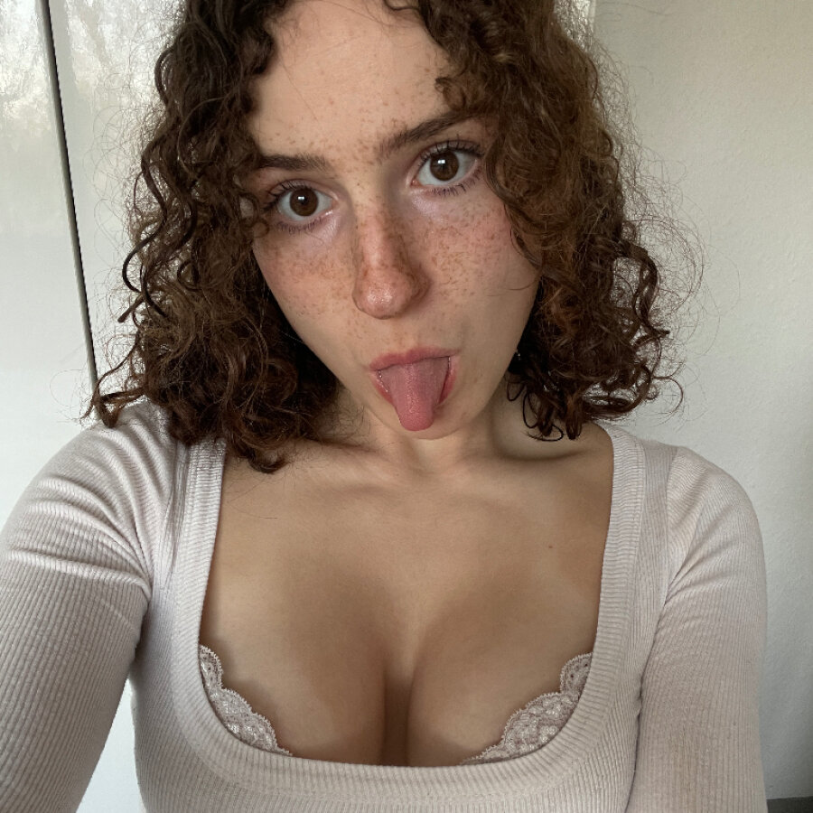 hellokittysara