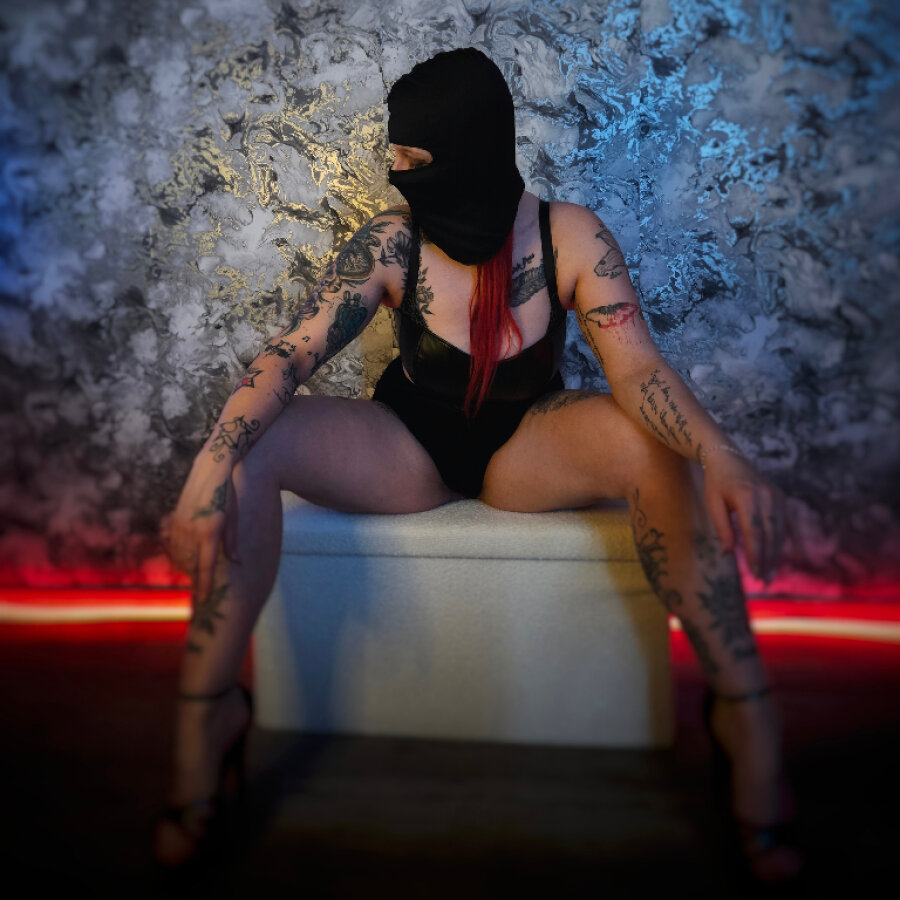 shelly_foxx7777
