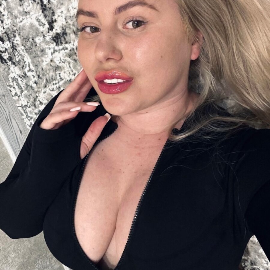 dollybusty