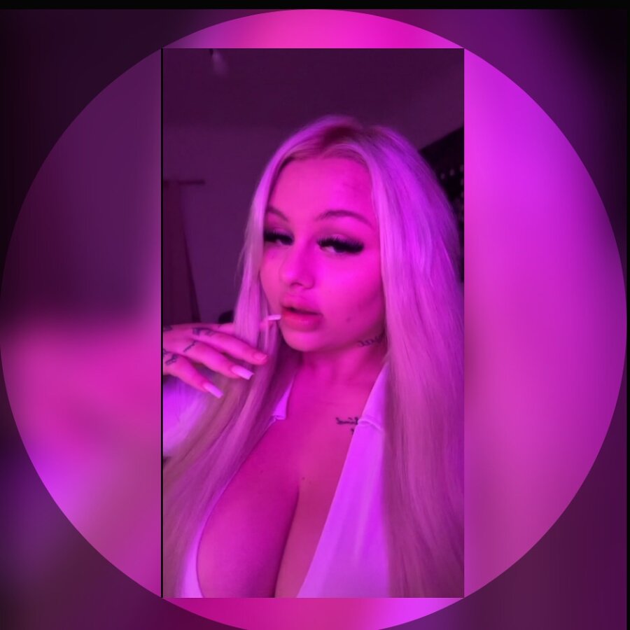 leonieblondex