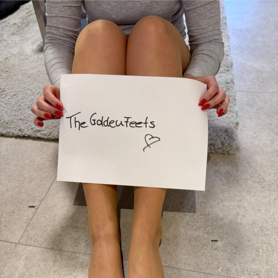 thegoldenfeets