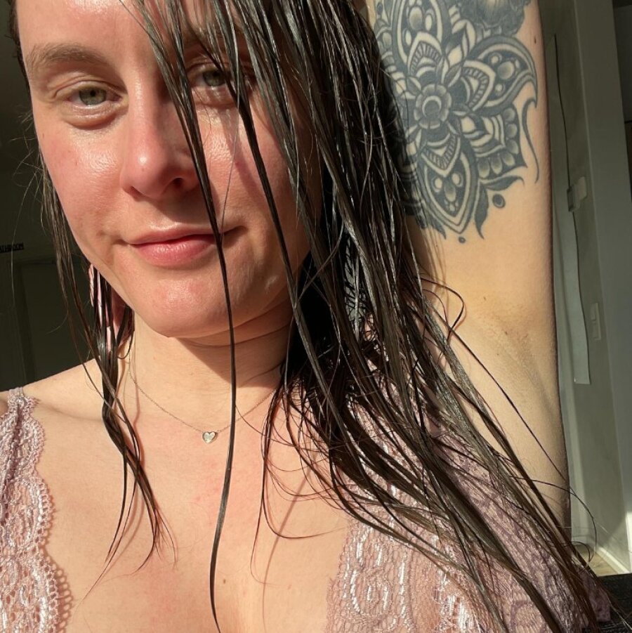 cumonatallgirl