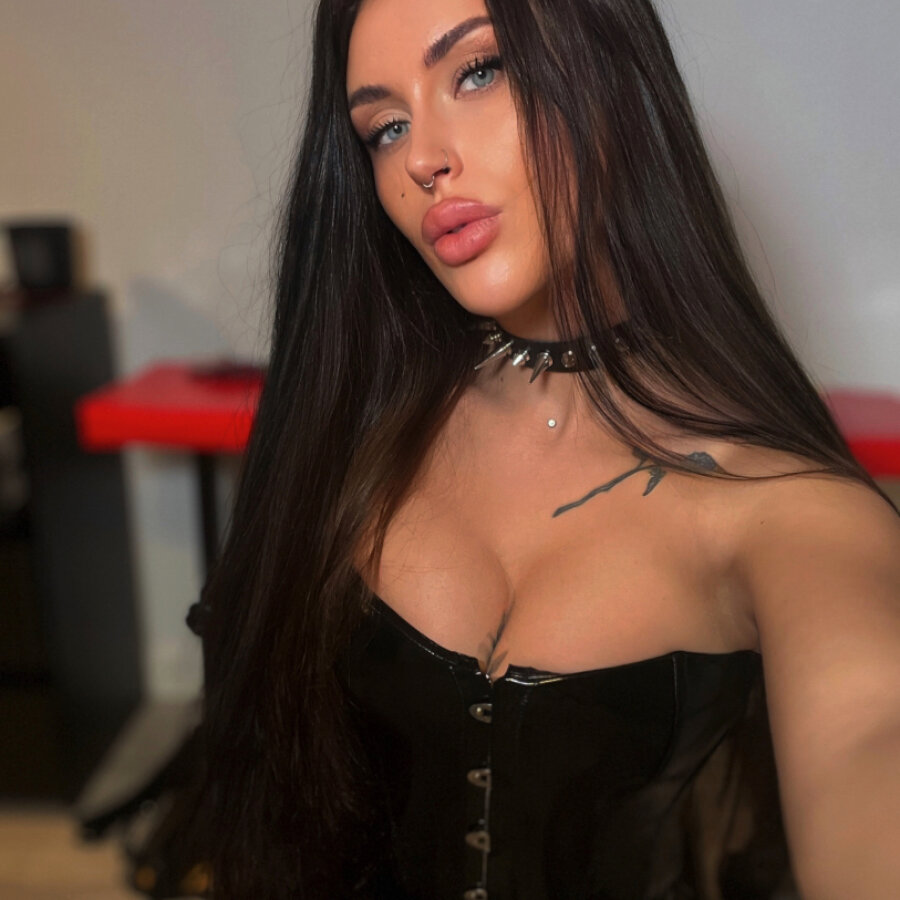 megan666bdsm