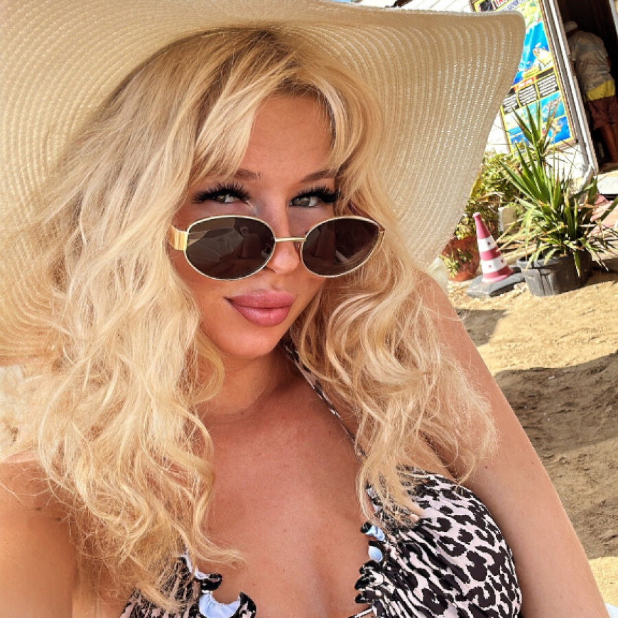 babsii_monroe