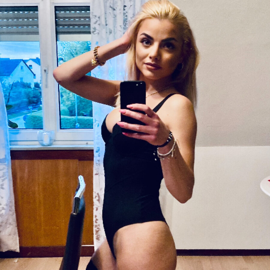 dana_one