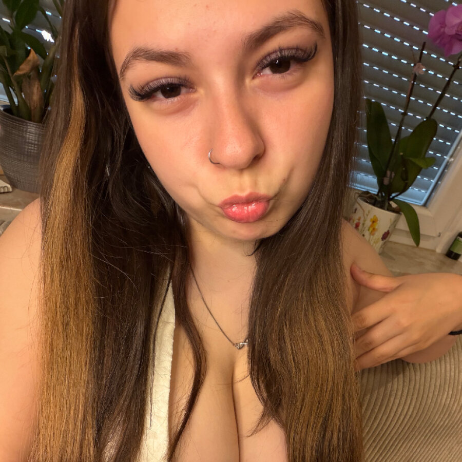 leoniexxx19